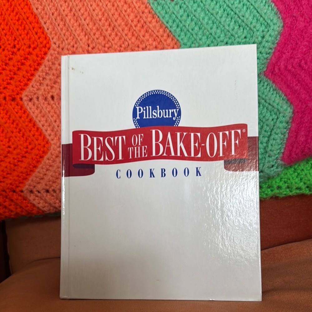🧁🥯🍰🍞🥐Pillsbury Best of the Bake-Off Cookbook